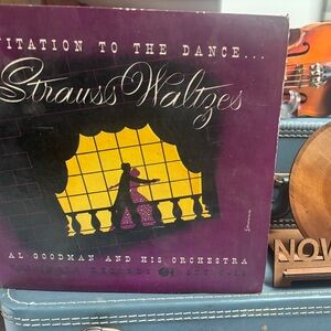 AL GOODMAN "Strauss Waltzes - Invitation To Dance" 4 vinyls . EXC condition